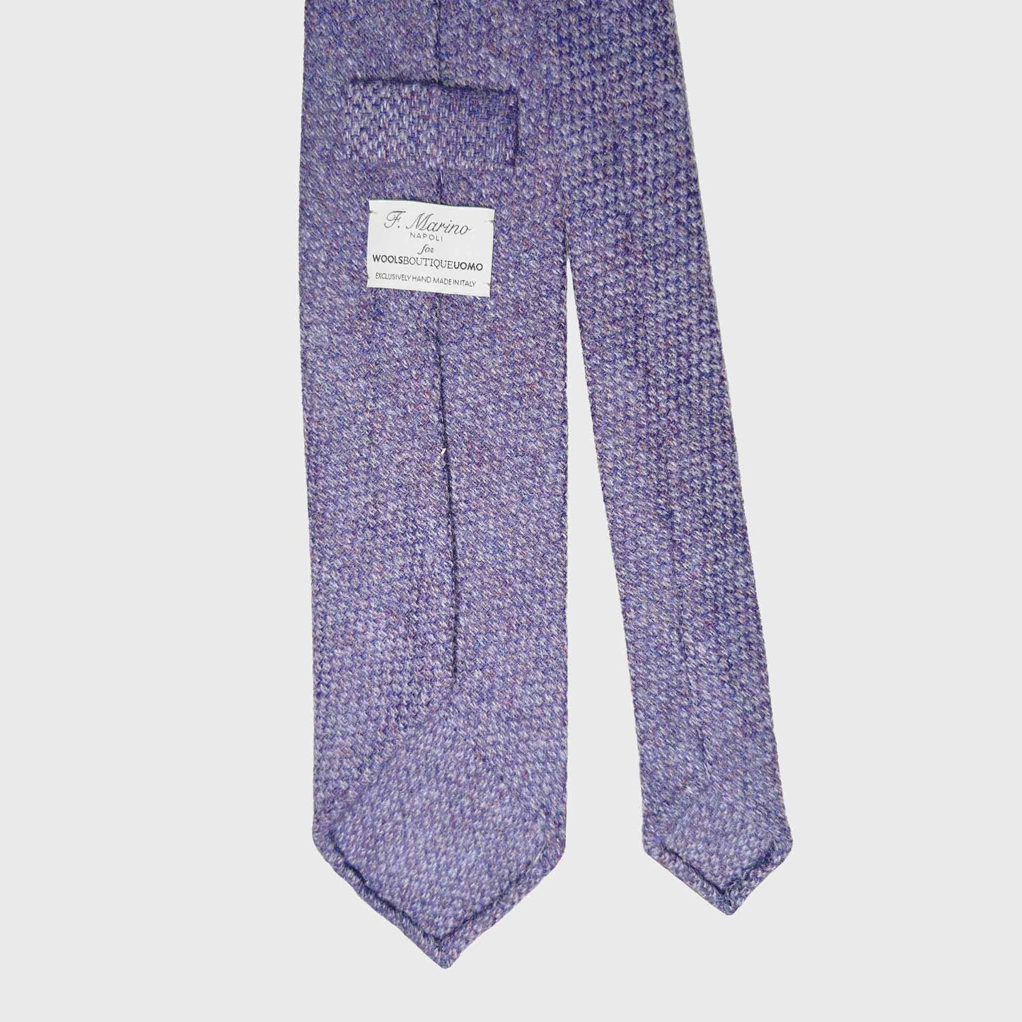 Cravate en tweed de laine glicine a Genève, fabriquée à la main en Italie