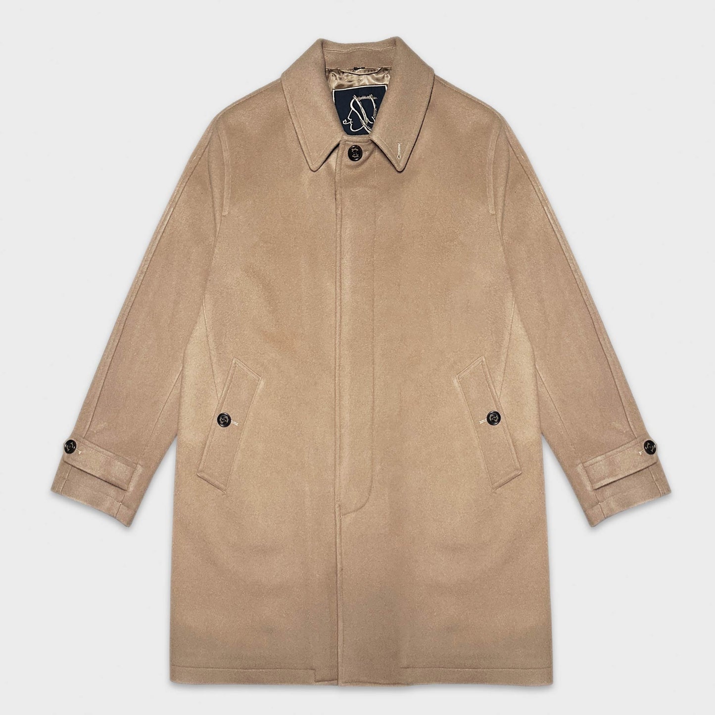 Camel Coat Wool Cashmere Sealup Shop Geneva. Men's camel coat made in Italy by Sealup with soft wool and cashmere, single breasted, warm and soft to the touch fabric, discover in Wools Boutique Uomo Geneva