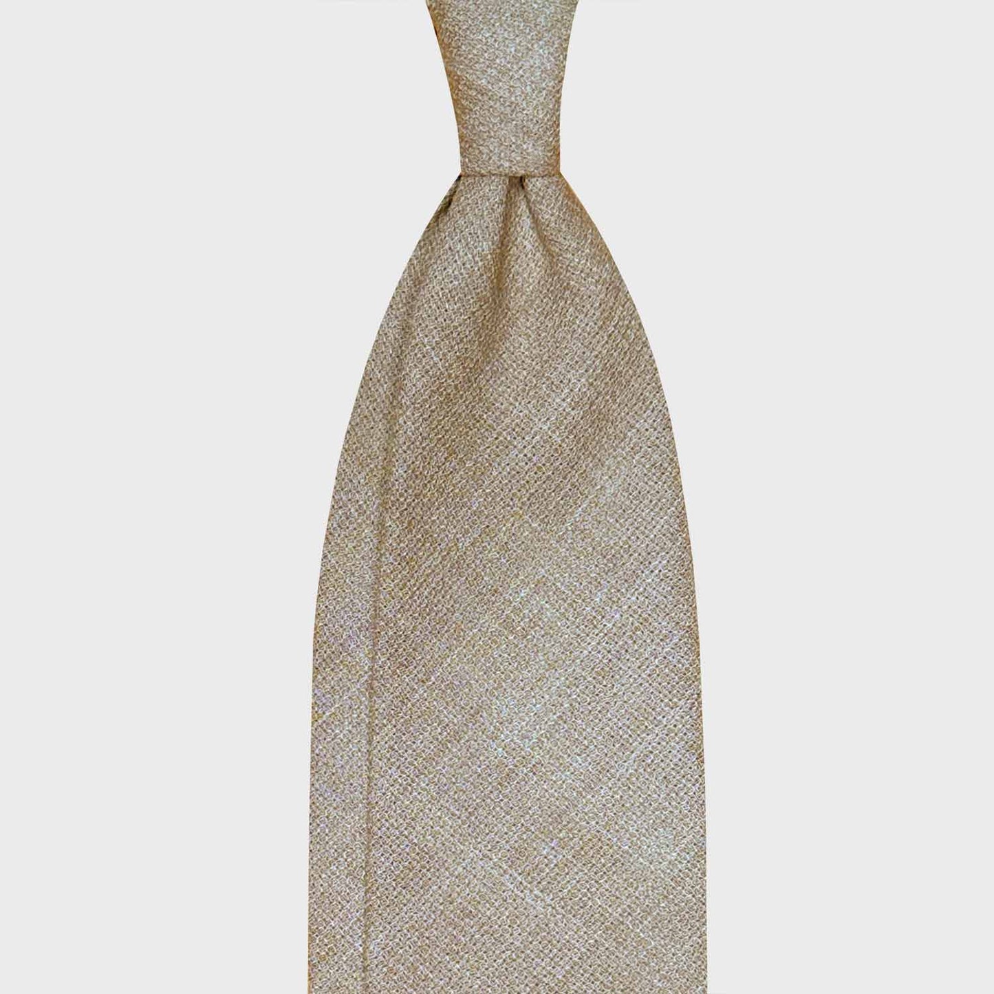 Sand Beige Wool Tie Hopsack Plain Color. Classic wool tie made with soft hopsack wool, sand beige plain color, handmade Italian tie collection Wools Boutique Uomo Geneva, ideal for outfits 4 season