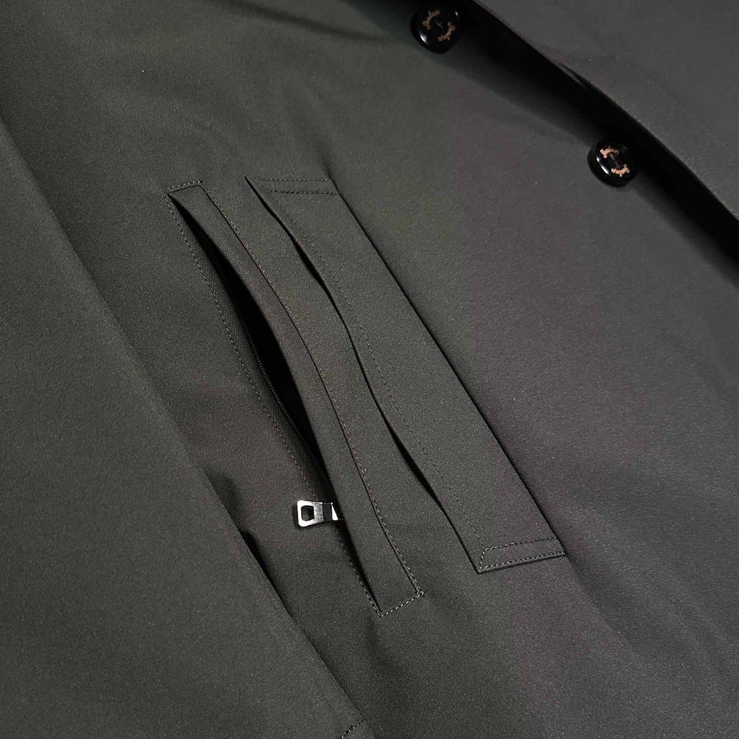 Men's single breasted raincoat with removable padded interior, made in Italy by Sealup with soft polyester waterproof fabric, internal padding made with a soft and warm Graphene wadding quilt, regular fit, real horn buttons