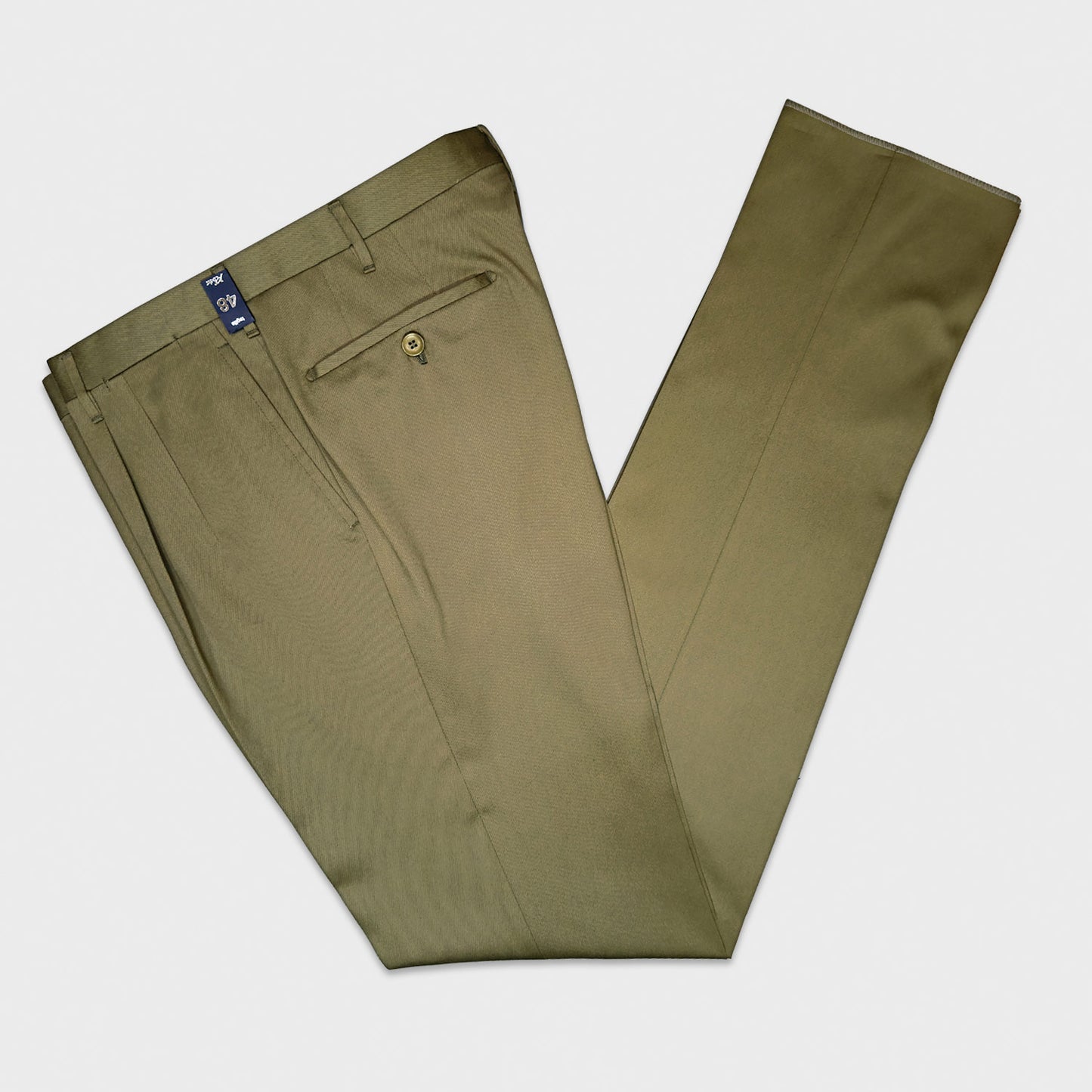 Tailored cotton trousers double pleats army green color, handmade in Italy by Rota Pantaloni, made with luxury cotton twill British fabric made by Brisbane Moss, high rise classic fit, four pockets