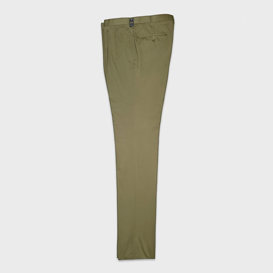 Tailored cotton trousers double pleats army green color, handmade in Italy by Rota Pantaloni, made with luxury cotton twill British fabric made by Brisbane Moss, high rise classic fit, four pockets