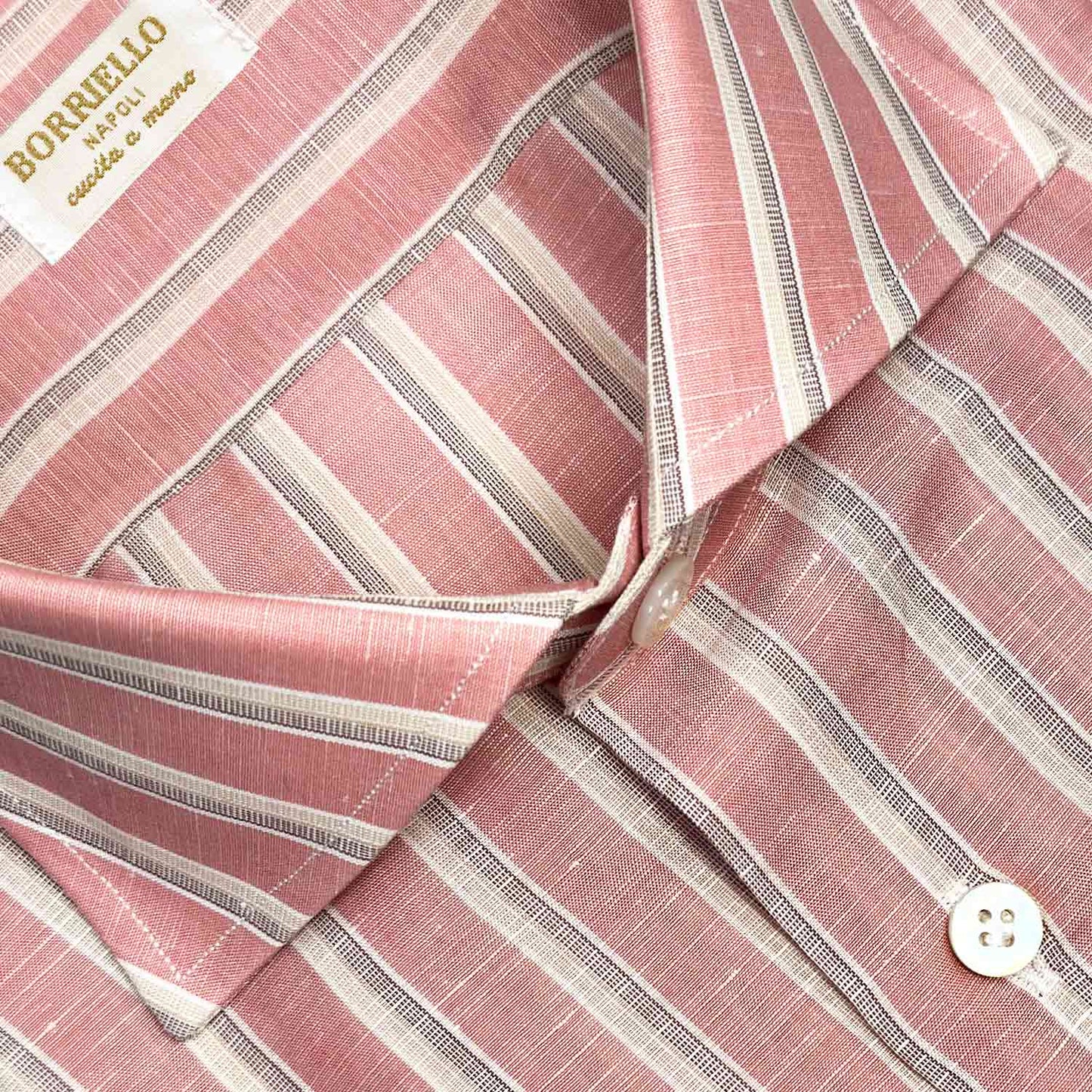 Handmade in Italy by Borriello Napoli exclusively for Wools Boutique Uomo in Geneva, this shirt is part of a carefully curated sartorial selection where fabrics, textures and refined colour combinations are chosen to offer a contemporary interpretation of elegant summer menswear.