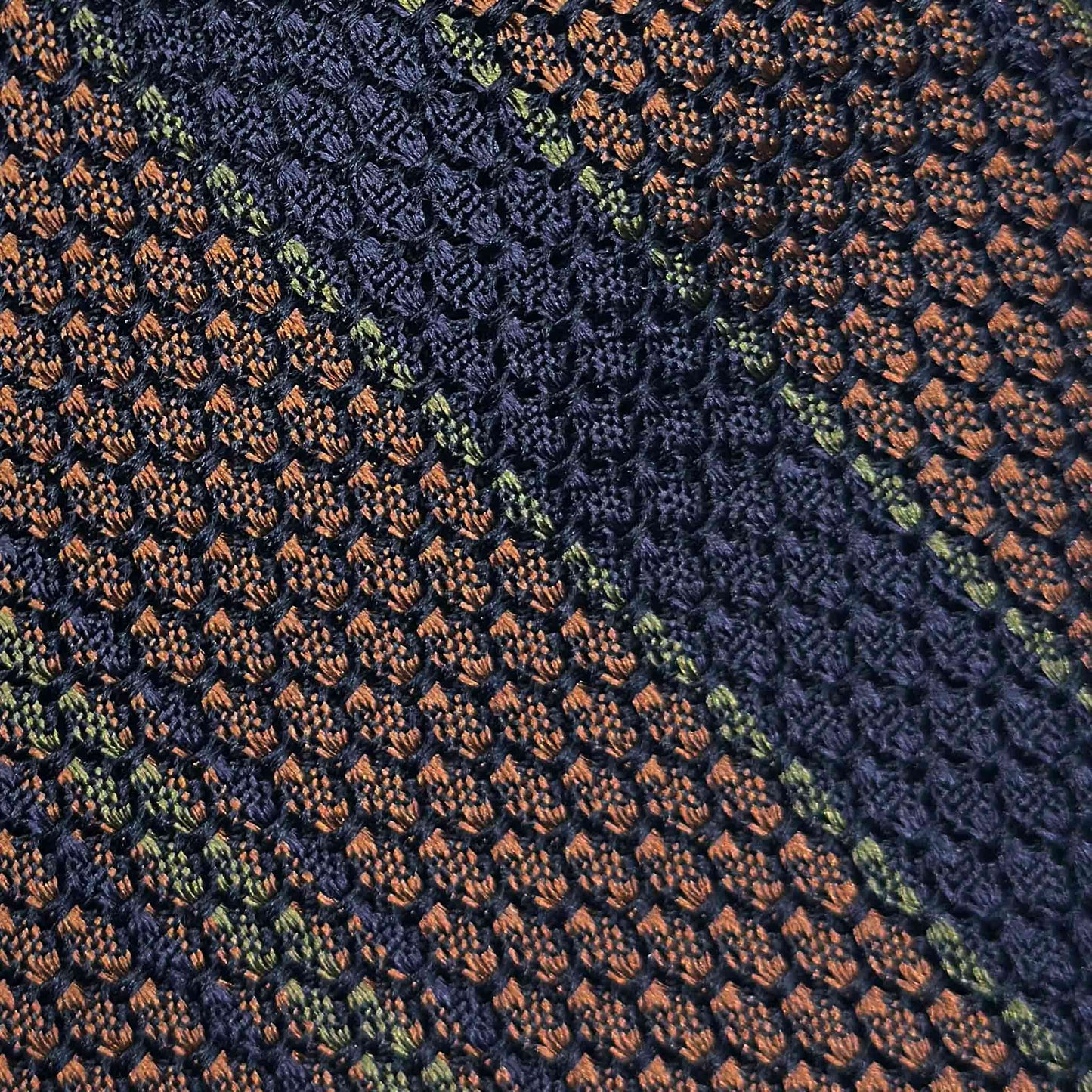 Classic large gauze grenadine silk tie, hand made striped tie exclusive for men's tie store Wools Boutique Uomo Geneva, yellow gold striped regimental ties