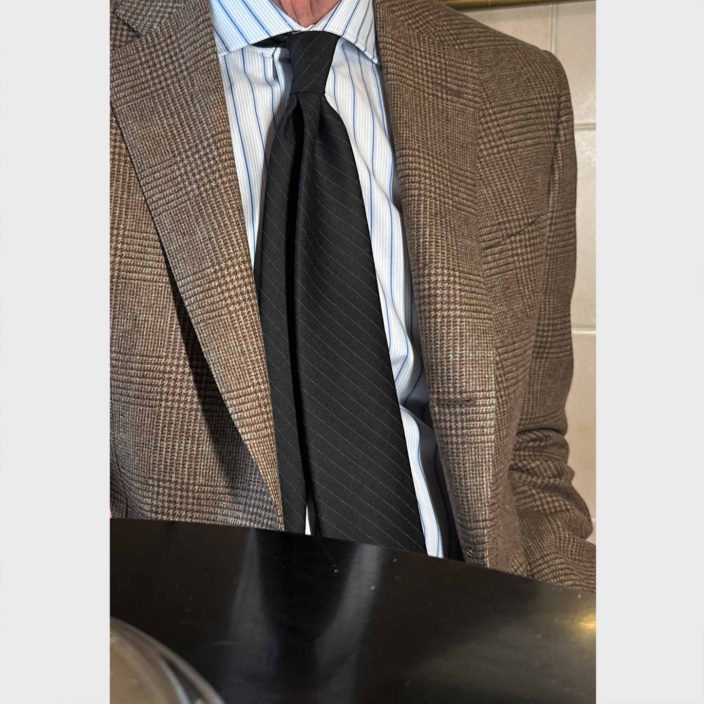 Striped Wool Tie Anthracite Grey discover at Wools Boutique Uomo Geneva