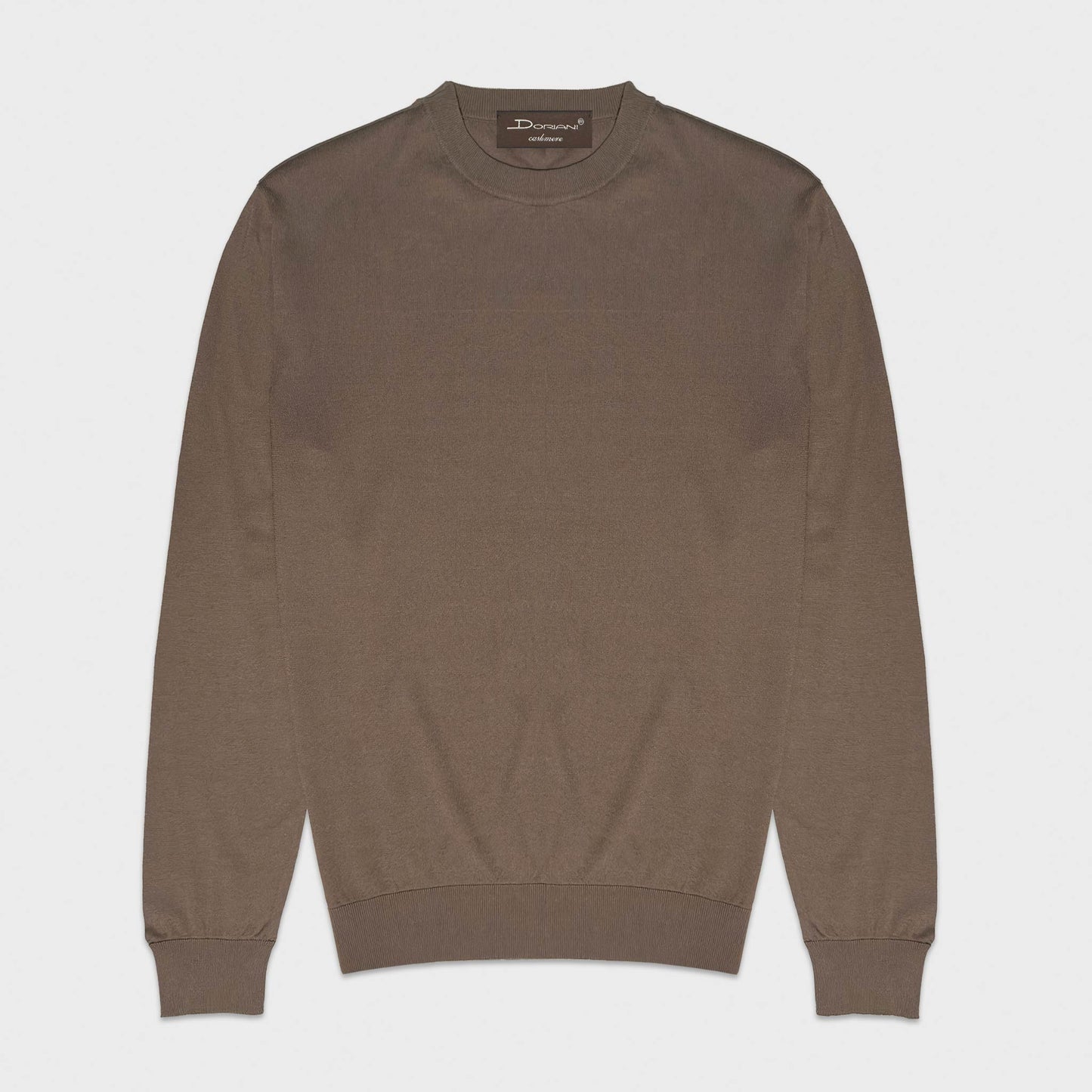 Deep Taupe Cotton Long Sleeve Crewneck Made in Italy. Deep taupe long sleeve crewneck by Doriani in lightweight 100% cotton. Soft and refined knitwear designed for layering, relaxed tailoring elegance. Selected by Wools Boutique Uomo in Geneva for its balance of comfort, versatility and understated Italian refinemen.