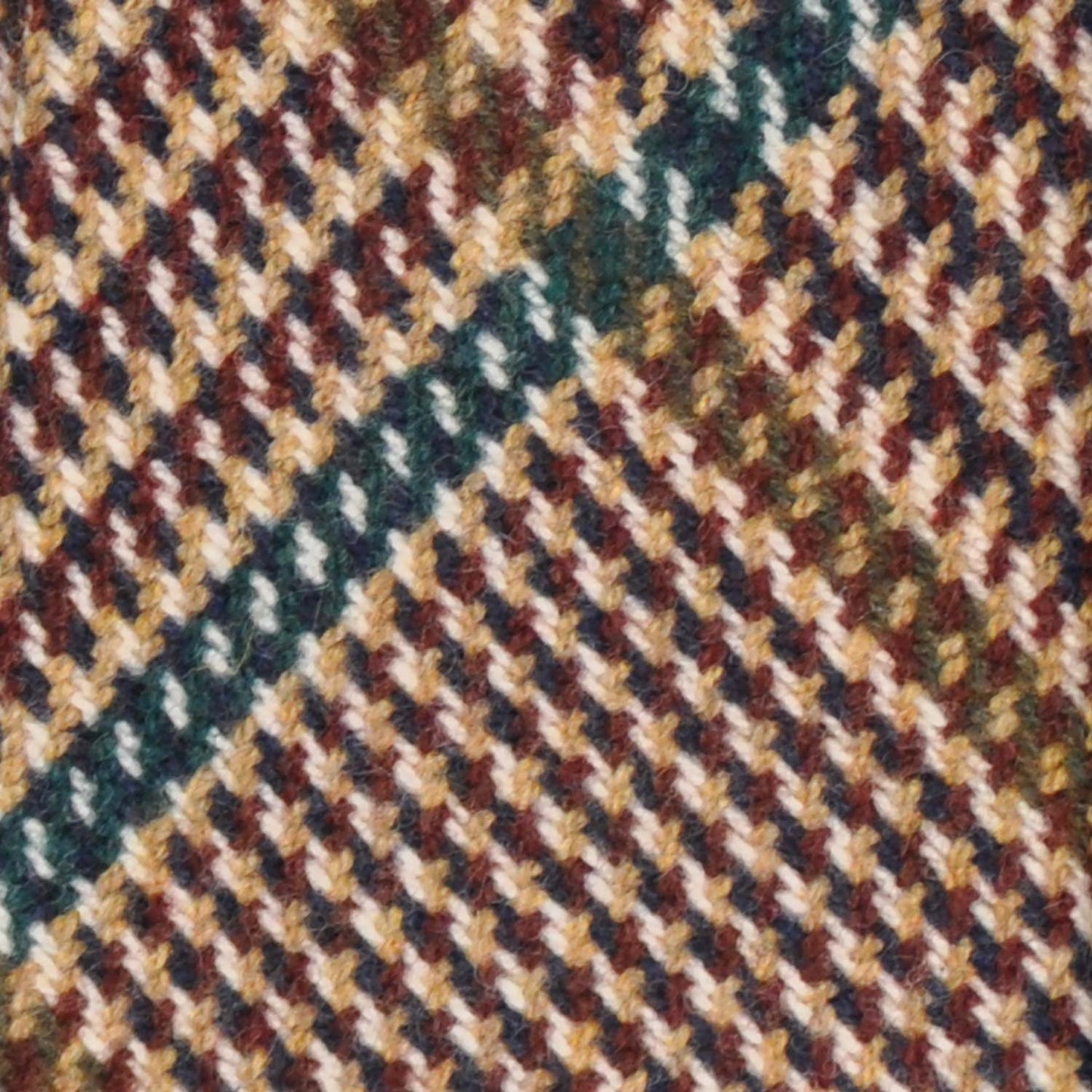 Load image into Gallery viewer, Petrol Green Wool Tweed Gun Club Unlined Handmade Tie
