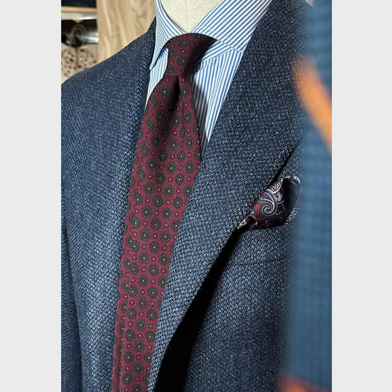 Burgundy Flowers Printed Wool Tie. Timeless burgundy tie made with finest Italian wool soft fabric to the touch, unlined tie 3 folds, regular knot ideal to wear with formal outfits.