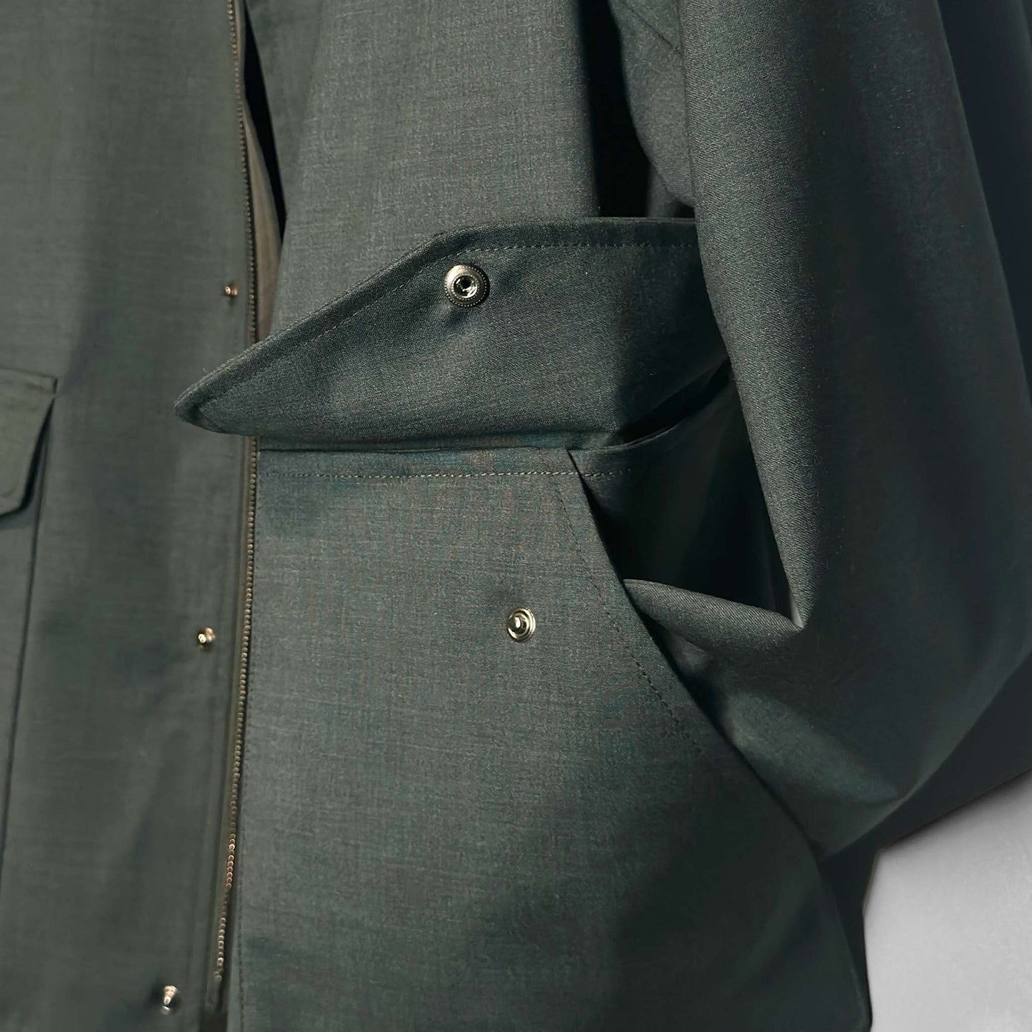 Sealup blouson forest green pocket detail