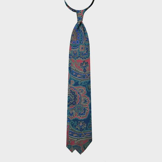 Load image into Gallery viewer, Discover the handmade silk tie with exclusive paisley pattern multicolor, made in Italy, visit the tie shop Wools Boutique Uomo in Geneva
