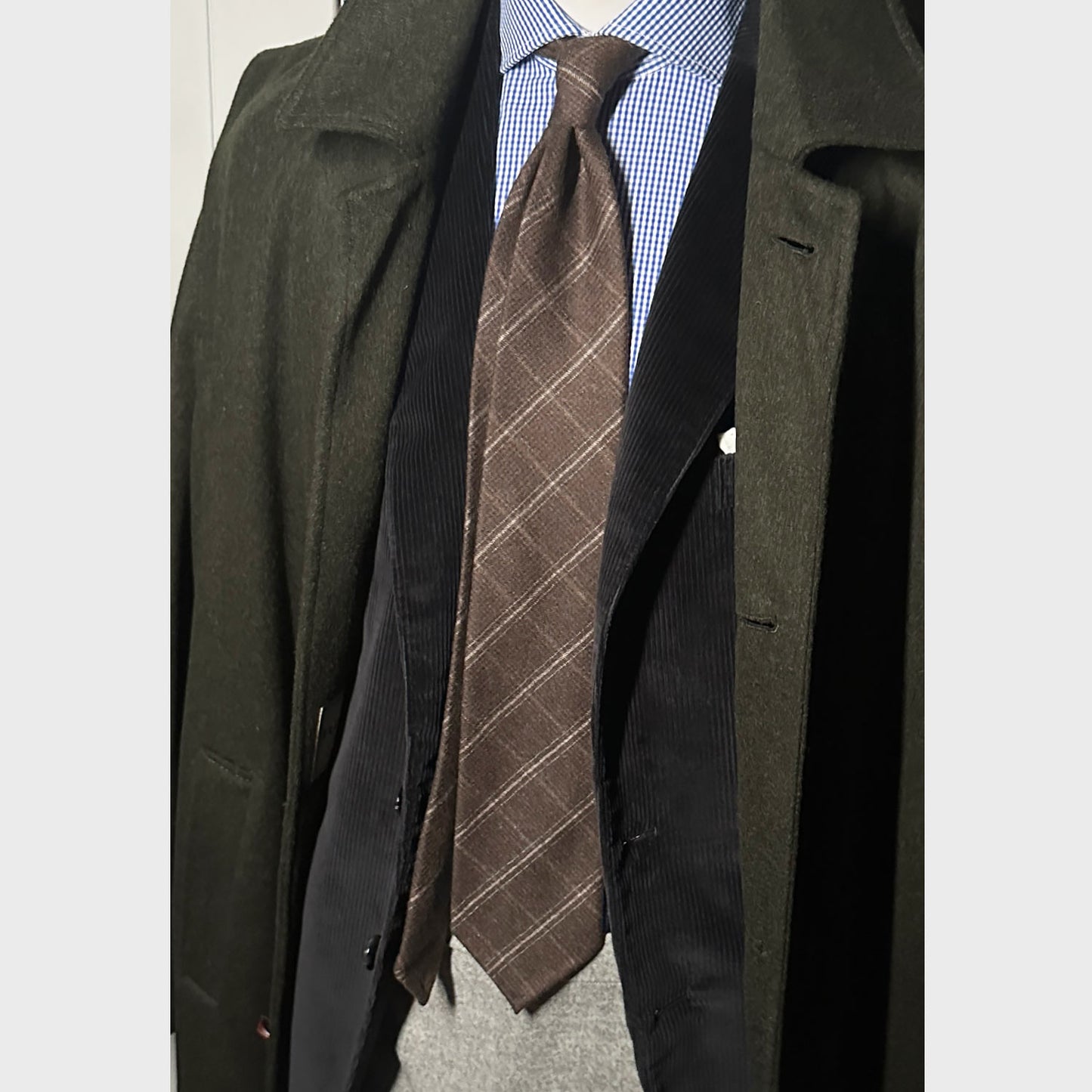 Windowpane Brown Wool Tie. Refined and soft to the touch wool tie, bear brown background with ivory white windowpane pattern, handmade Italian tie collection Wools Boutique Uomo Geneva