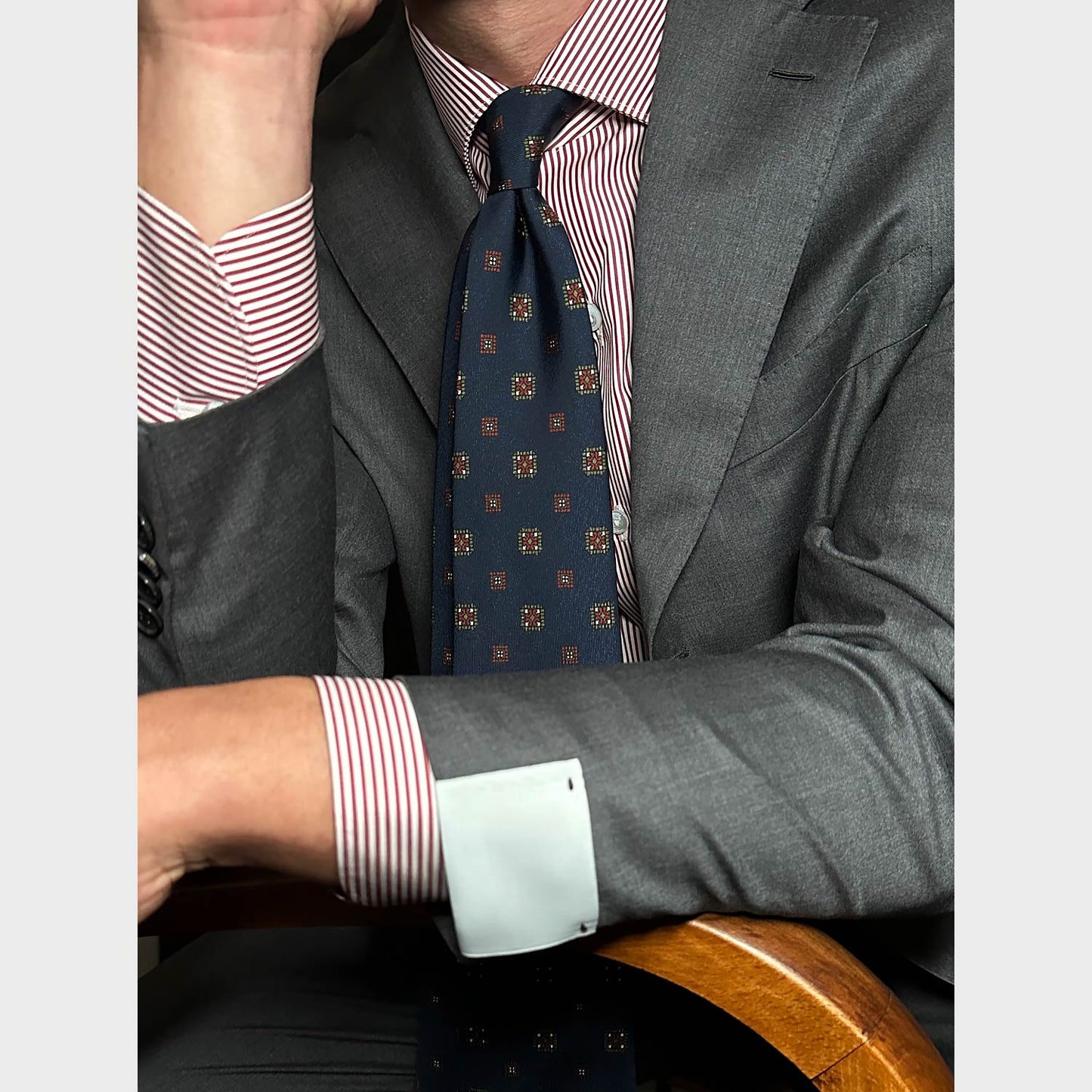 F.Marino Silk Tie 7 Folds Medallions Navy Blue-Wools Boutique Uomo